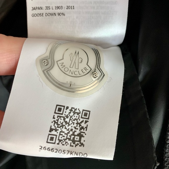 Moncler “ Miriel” Short Down Puffer- 2 - Picture 7 of 15